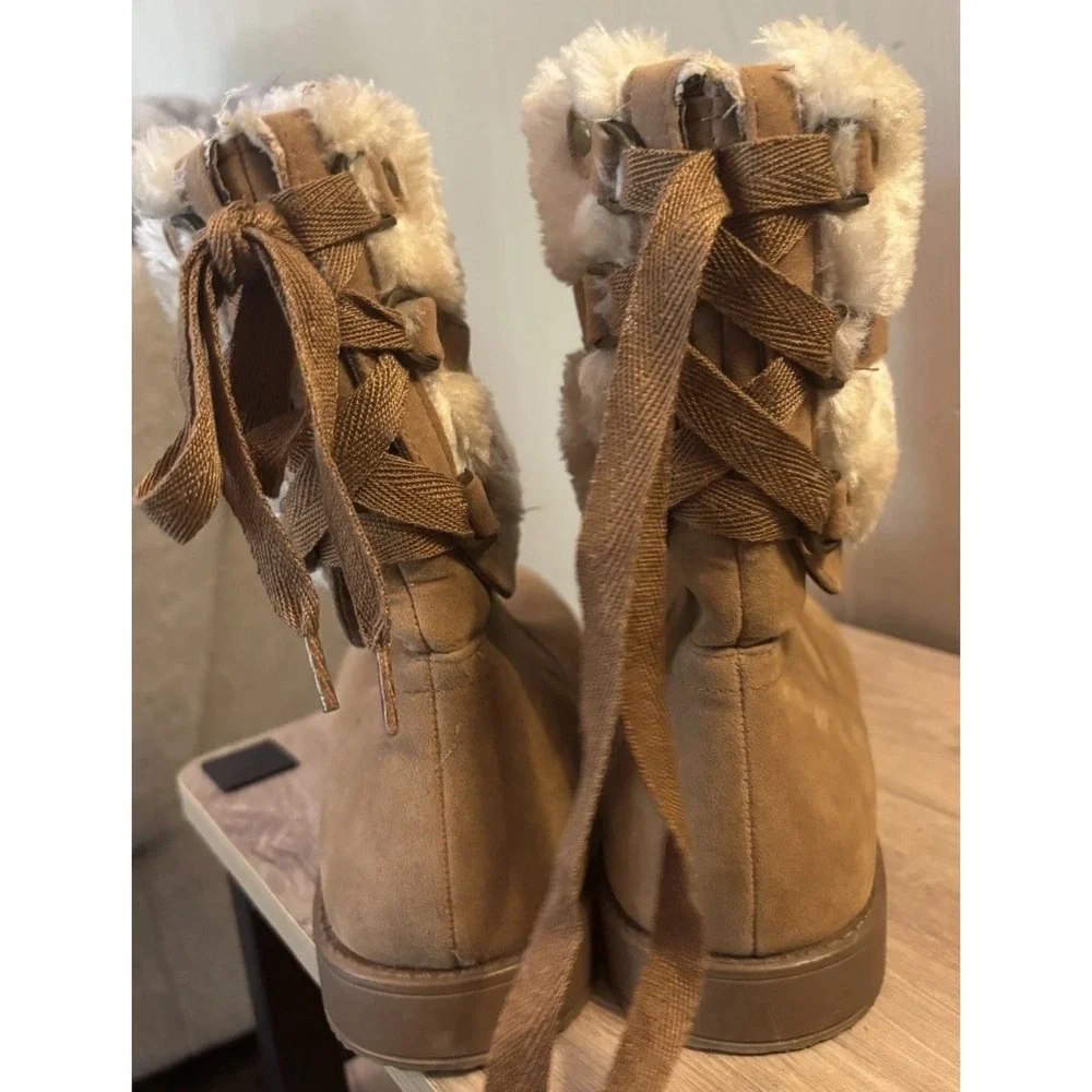 Women's G By Guess Faux Fur Strap‎ Booties Boots Size 10M Brown Suede Winter